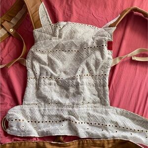 Sakura bloom Scout Carrier